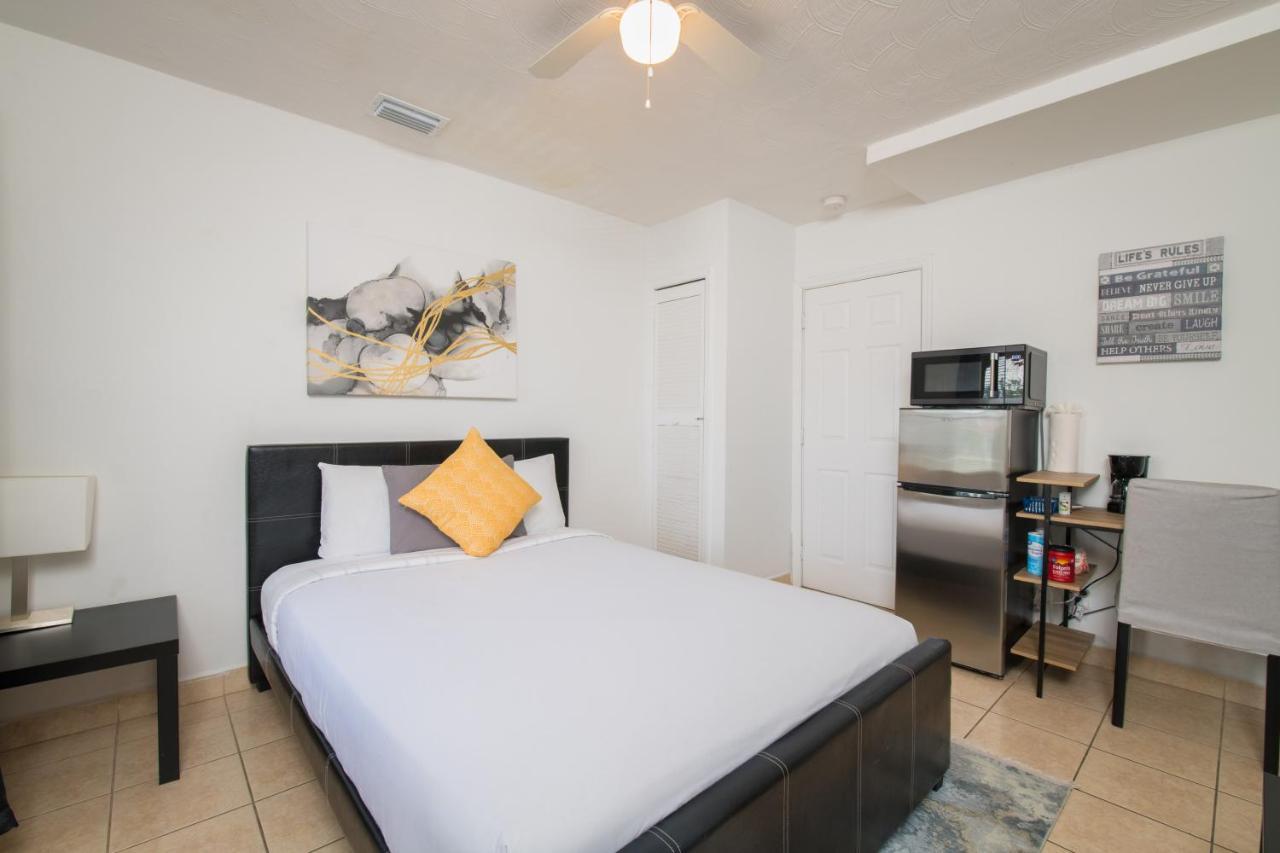 Hollywood Private Apartments Exterior foto